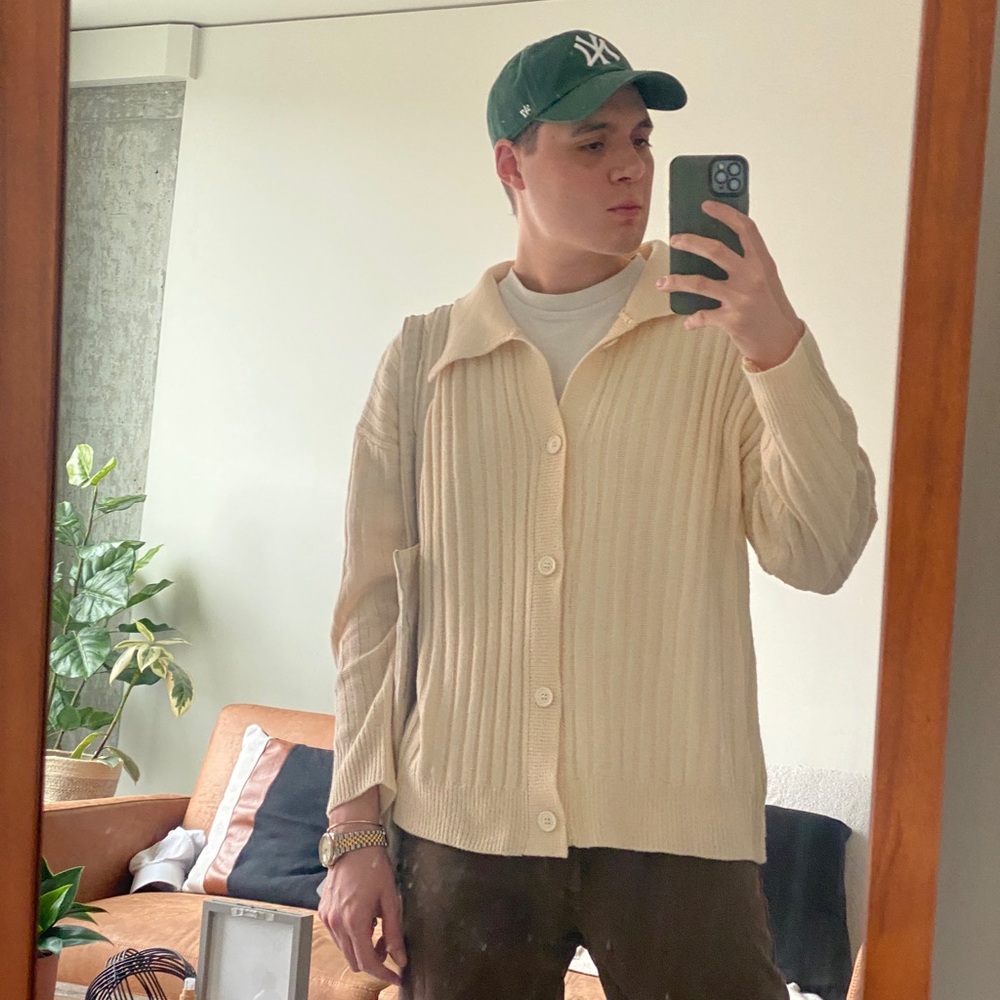 Meet your Posher, Alexes